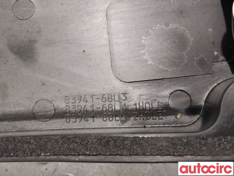 Bakluke/bakdør håndtak til Suzuki Swift 2011-2017 (SUZUKI|83940-68L50||83941-68L5)