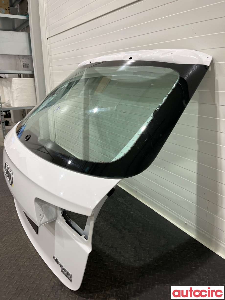 Bakluke til Audi A6, Allroad 2012-2014 (Type III, Fase 1) (C7) (C7) (AUDI|4G9827025B)