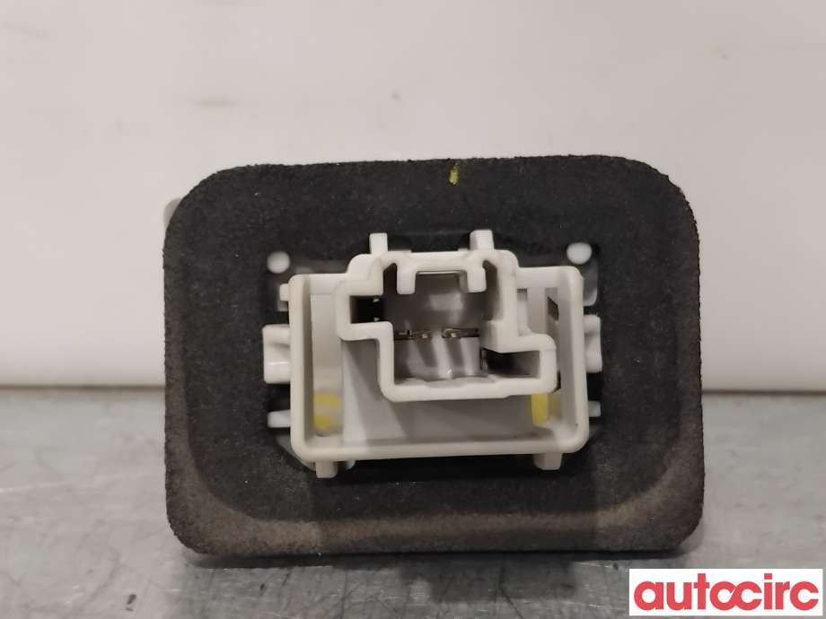 Skiltlys til Mazda 6 2013-2015 (Type III, Fase 1)  (MAZDA|GHP9-51-270B|)
