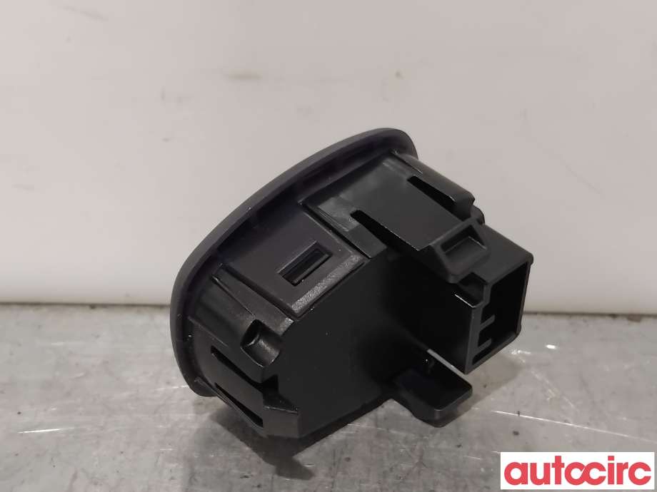 Diverse deler til Volvo V60 / V60 CC 2018-->> (Type II)  (VOLVO|31346791|)