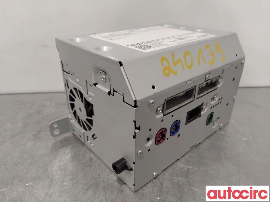 Bilstereo navigasjon til Volvo V60 / V60 CC 2018-->> (Type II) (VOLVO|36011667|NR-0VE8S6D|32141085)