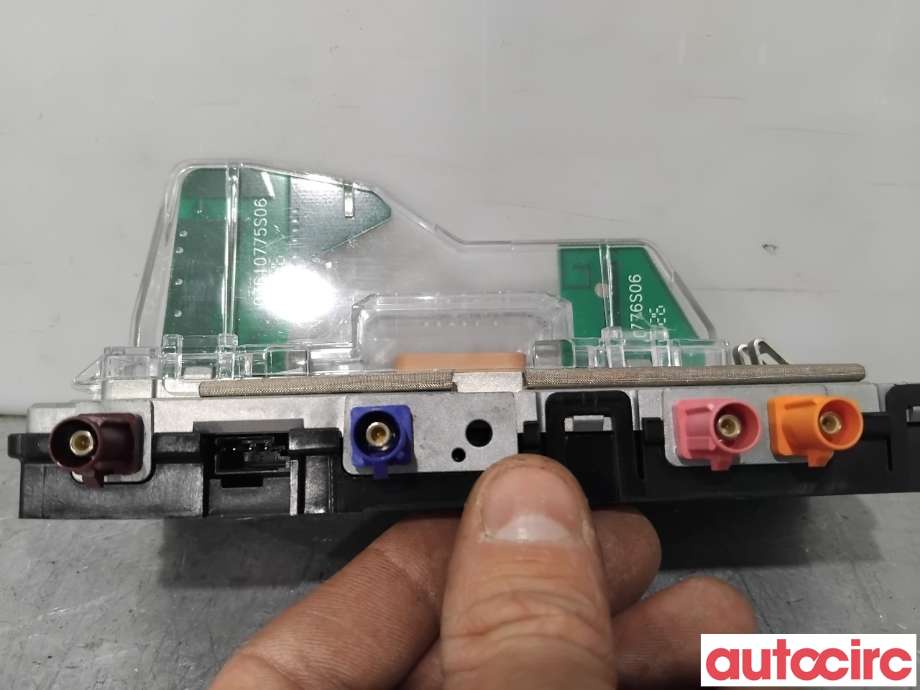 Antenne navigasjon til Volvo V60 / V60 CC 2018-->> (Type II)  (VOLVO|31438104|)