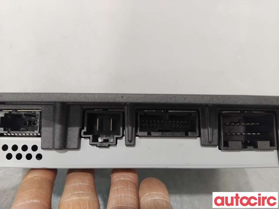 Bilstereo forsterker til Volvo V60 / V60 CC 2018-->> (Type II)  (VOLVO|36003061|PV00008B|31652394)
