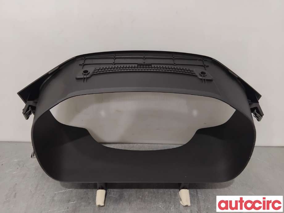 Dashbord diverse til Volvo V60 / V60 CC 2018-->> (Type II)  (VOLVO|31467501|)