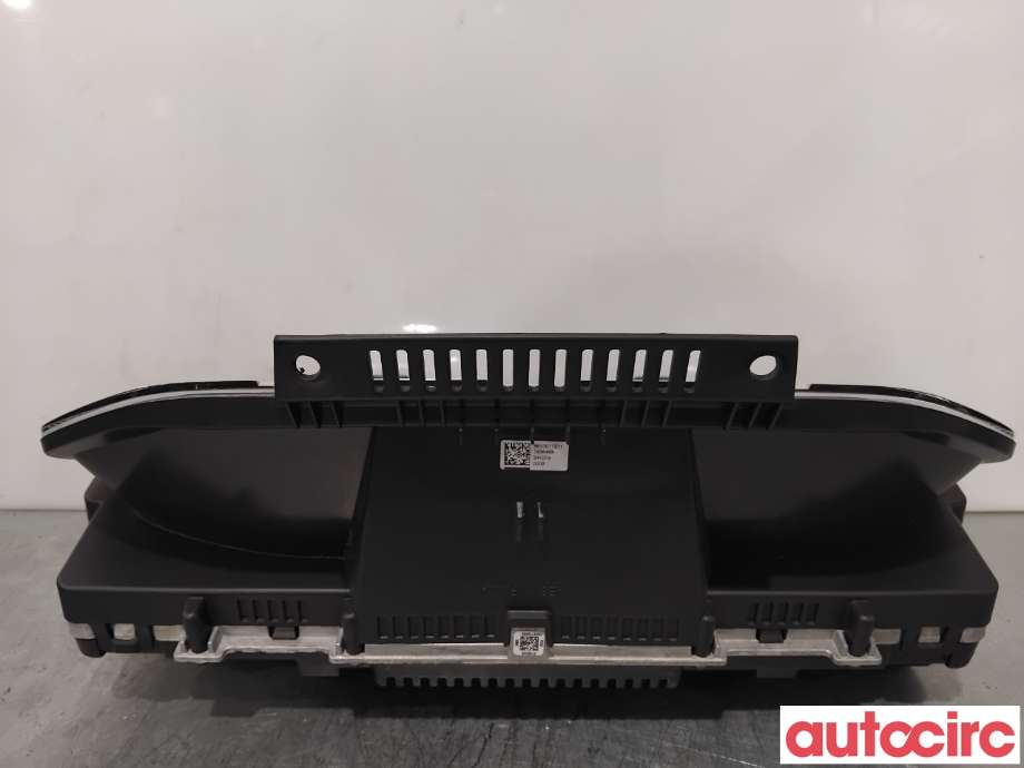 Instrumentpanel til Volvo V60 / V60 CC 2018-->> (Type II)  (VOLVO|36051312|0263719332|32233788)