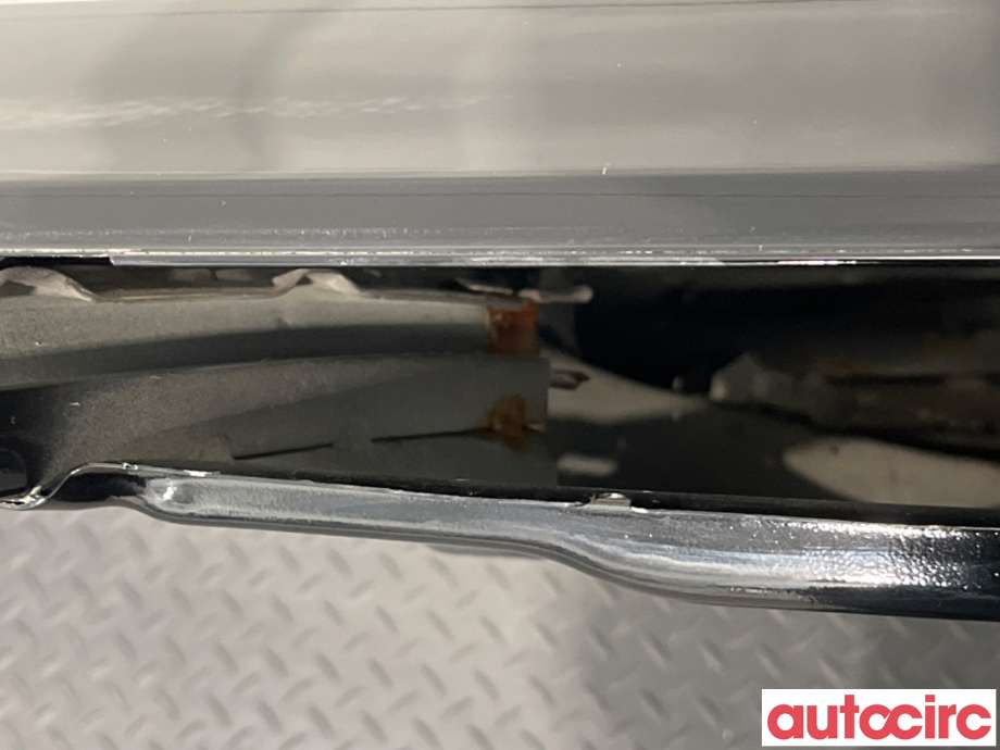 Dør venstre foran til Subaru Forester 2008-2013 (Type III)  (SUBARU|60009SC0319P|)