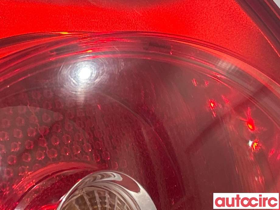 Baklykt venstre til VW Golf V, Combi 2003-2008  (VOLKSWAGEN|1K6945095AA)