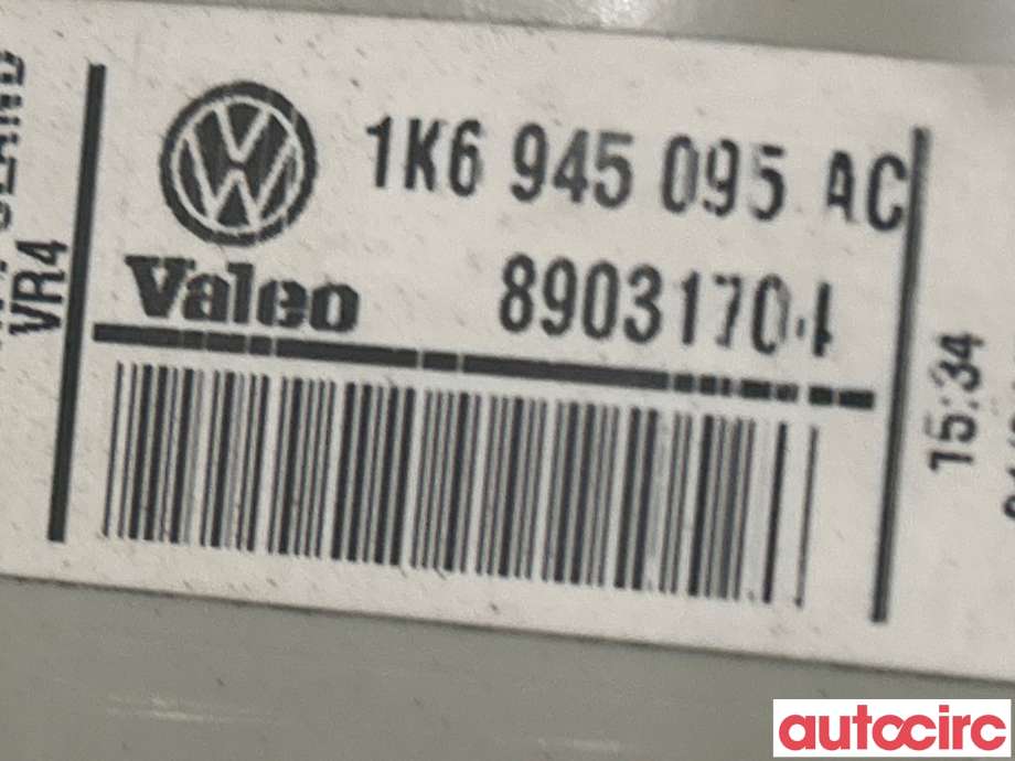 Baklykt venstre til VW Golf V, Combi 2003-2008  (VOLKSWAGEN|1K6945095AA)