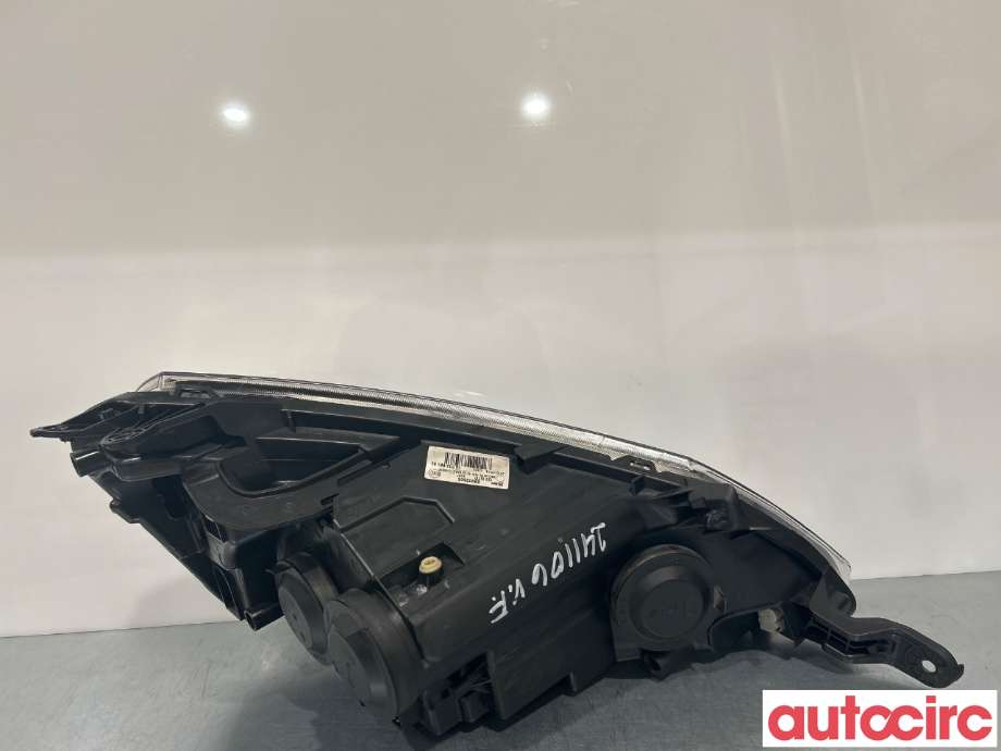 Frontlykt venstre halogen til Peugeot Expert 2007-2016 (Type II)  (PEUGEOT|6208L0)