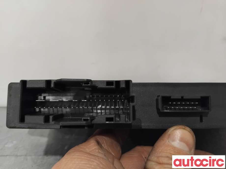 Styreenhet diverse til BMW X5 2007-2013 (E70) (E70) (BMW|61359395656|5WK49516DBR|6135-9227053)