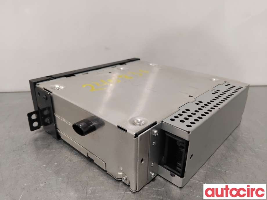 Bilstereo CD-veksler til BMW X5 2007-2013 (E70) (E70) (BMW|65129243418||6512-9225820)
