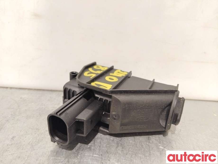 Diverse deler til Ford Mondeo 2011-2014 (Type IV, Fase 2)  (FORD|1522345||6M21-220A420-AD)