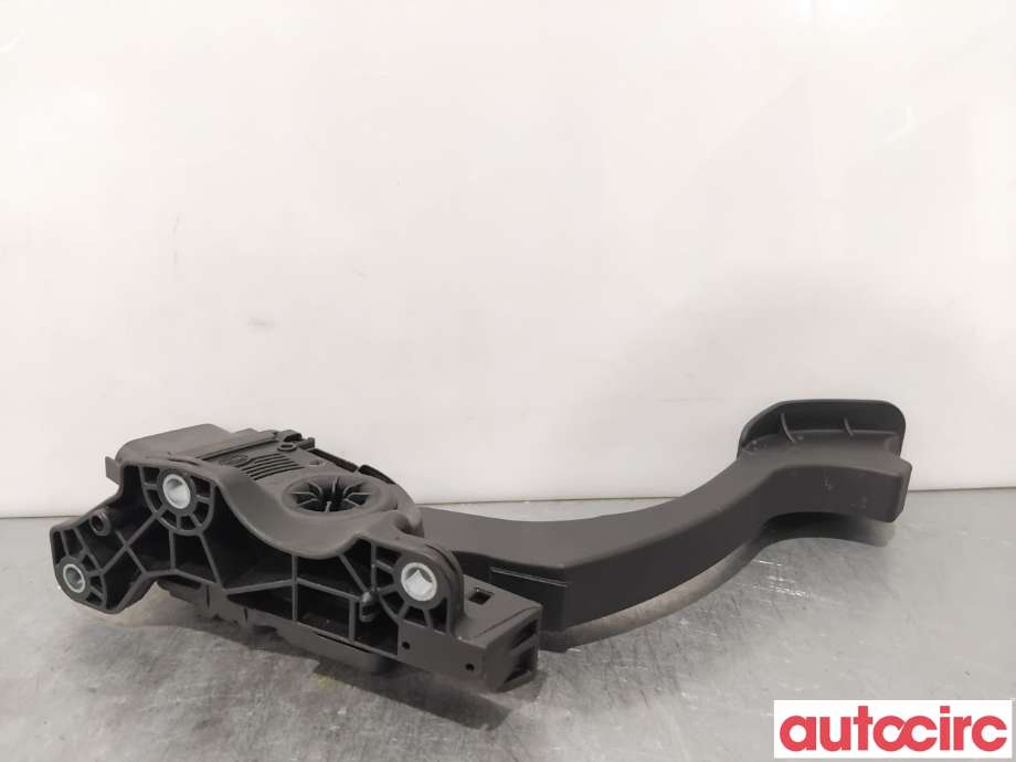 Pedal gass til Ford Mondeo 2011-2014 (Type IV, Fase 2)  (FORD|2103911|6PV010834-14|6G92-9F836-RD)
