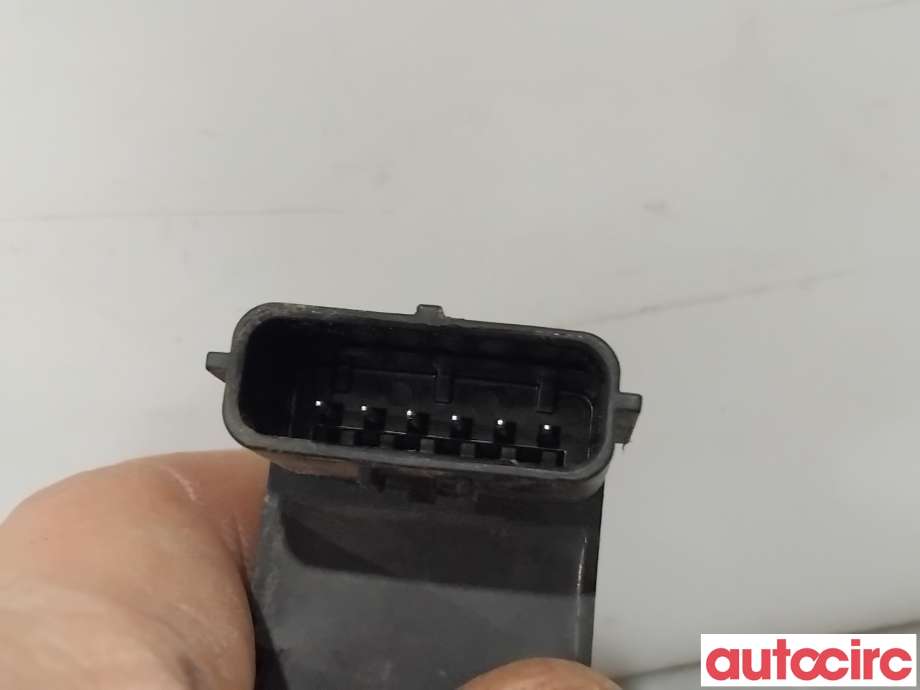Parkeringssensor foran til Kia e-Soul 2019-->> (Type III) (KIA|93310J2000KCS|E13448574|99310-J2000)