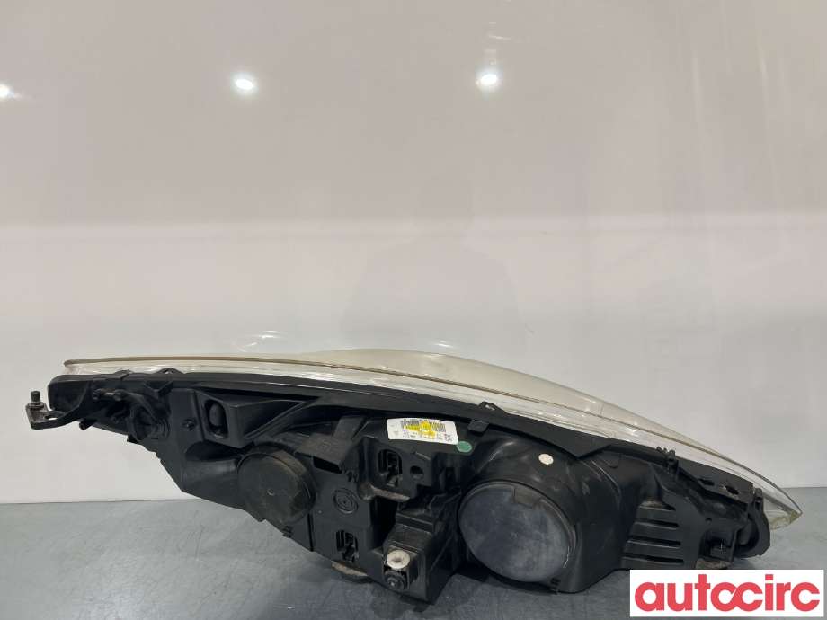 Frontlykt venstre halogen til Peugeot 308 2007-2011 (Type I, Fase 1)  (PEUGEOT|6208F5)