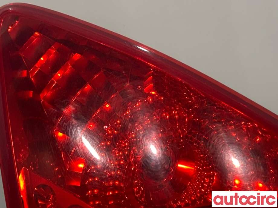 Baklykt høyre indre til Peugeot 3008 2009-2016 (Type I)  (PEUGEOT|6351HE)