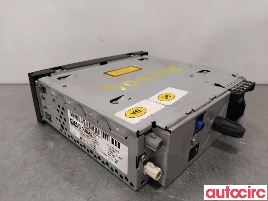 Bilstereo til Peugeot 5008 2010-2017 (Type I) (PEUGEOT|1616962680|BE6426|96751717XT)