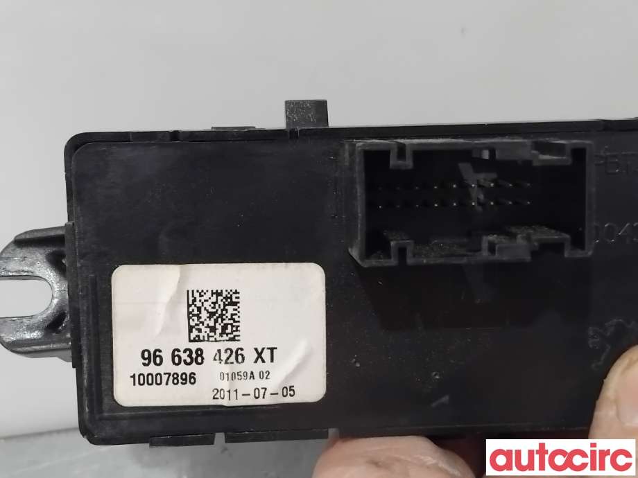 Bryter diverse til Peugeot 5008 2010-2017 (Type I)  (PEUGEOT|6490EA|96638426XT|98070056ZD)