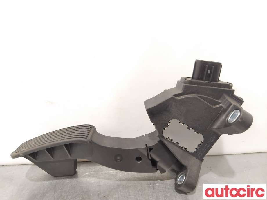 Pedal gass til Peugeot 108 2014-->>  (PEUGEOT|B000915680||78110-0H040)