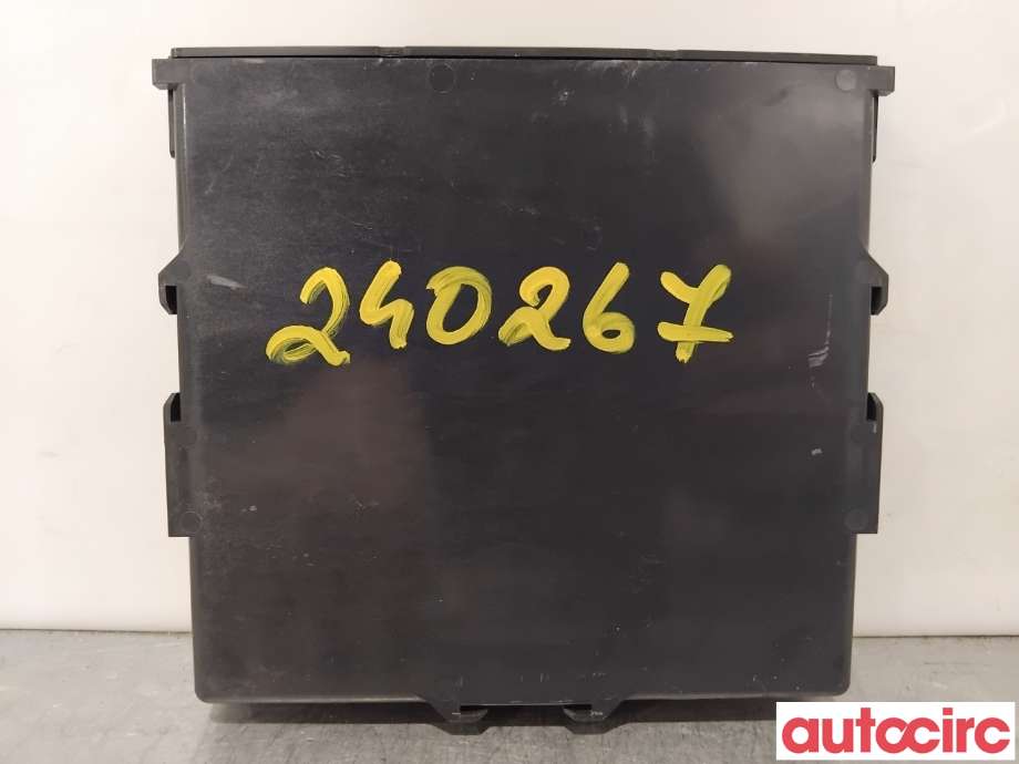 Styreenhet diverse til Peugeot 108 2014-->>  (PEUGEOT|B000966380|219001-2410|89260-0H010)