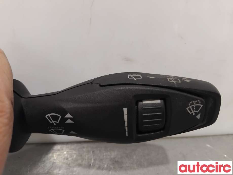 Bryter visker til Ford Fiesta 2008-2012 (Type VI, Fase 1)  (FORD|1537625||8A6T-17A553-AC)