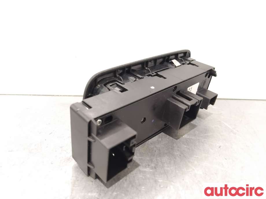 Bryter ruteheis til Ford Fiesta 2008-2012 (Type VI, Fase 1)  (FORD|1547738||8A6T-14A132-CC)