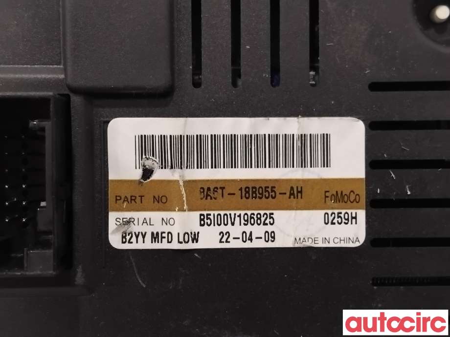 Multimedia display (MCU - Media Controller Unit) til Ford Fiesta 2008-2012 (Type VI, Fase 1)  (FORD|1693492||8A6T-18B955-AH)