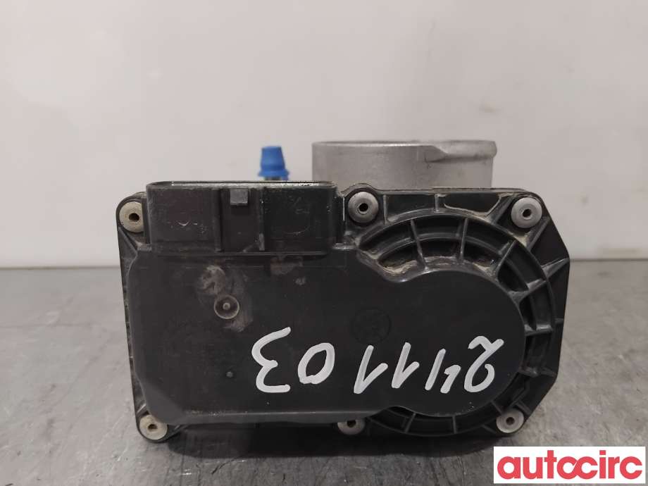 Spjeldhus til Toyota RAV4 2016-2019 (Type IV, Fase 2)  (TOYOTA|2203036020||22030-36020)