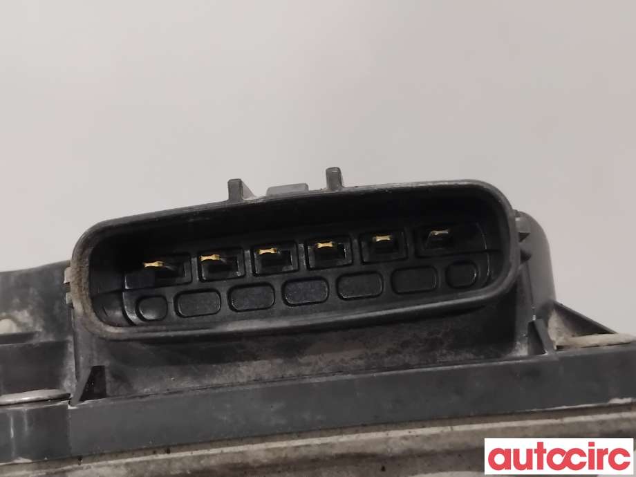 Spjeldhus til Toyota RAV4 2016-2019 (Type IV, Fase 2)  (TOYOTA|2203036020||22030-36020)