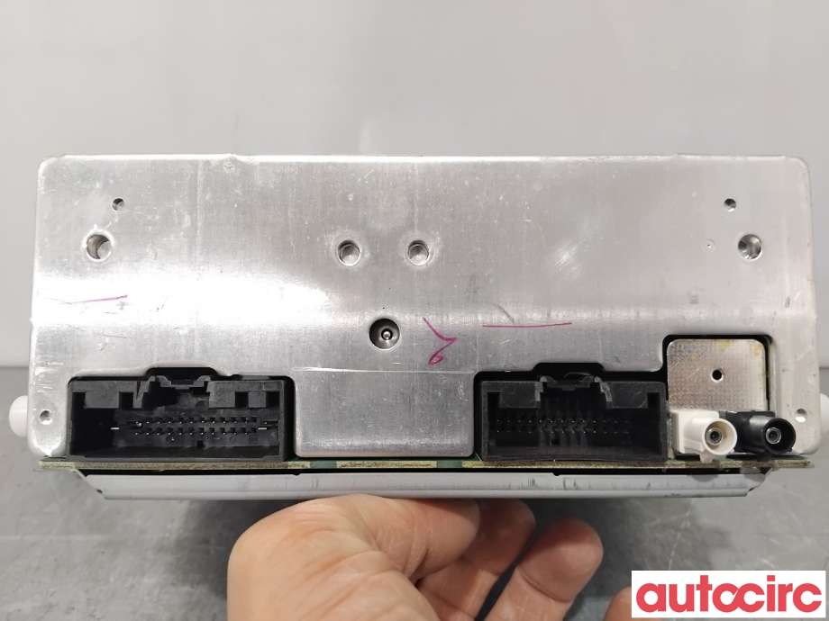 Bilstereo navigasjon til Ford Focus 2011-2014 (Type III, Fase 1)  (FORD|2277319||BM5T-18C815-GJ)