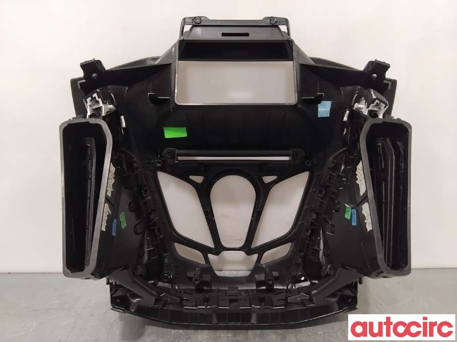 Innredning diverse til Ford Focus 2011-2014 (Type III, Fase 1) (FORD|NO NR|)