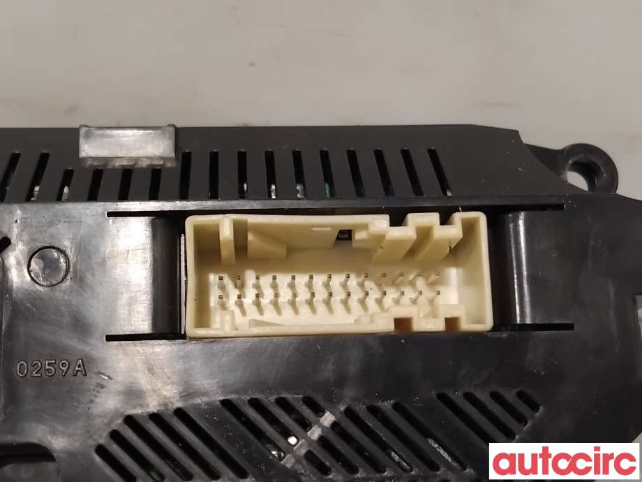 Varmeapparat betjening til Ford Focus 2011-2014 (Type III, Fase 1)  (FORD|1866942||BM5T18C612CJ)