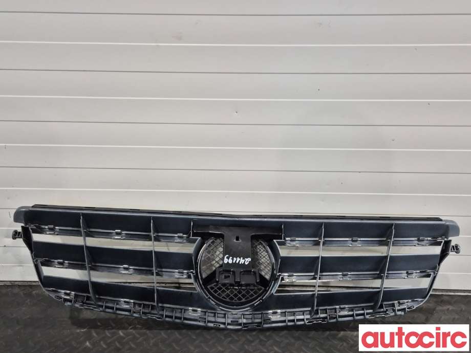 Grill til Mercedes C-Klasse 2011-2014 (Fase 2) (W204) (W204) (MERCEDES|A2048800023|)