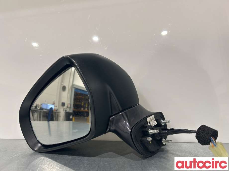 Speil venstre til Suzuki SX4 S-CROSS, 2013-->> (Type II)  (SUZUKI|84702-61M31-ZQ6)