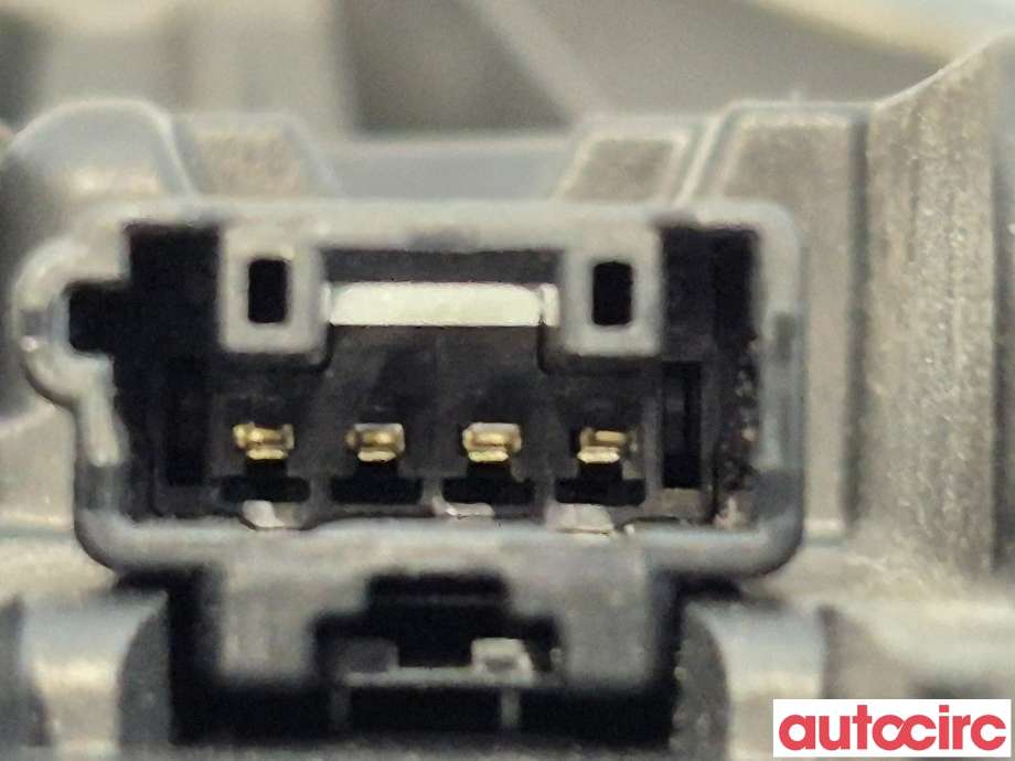 Bilstereo høyttaler til Tesla Model Y 2021-2024 (Type I)  (TESLA|1656267-00-B)
