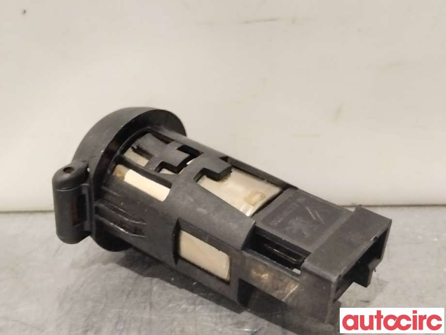 Diverse deler til Peugeot 308 2007-2011 (Type I, Fase 1)  (PEUGEOT|8227E4|96661053XT|96661053ZD)