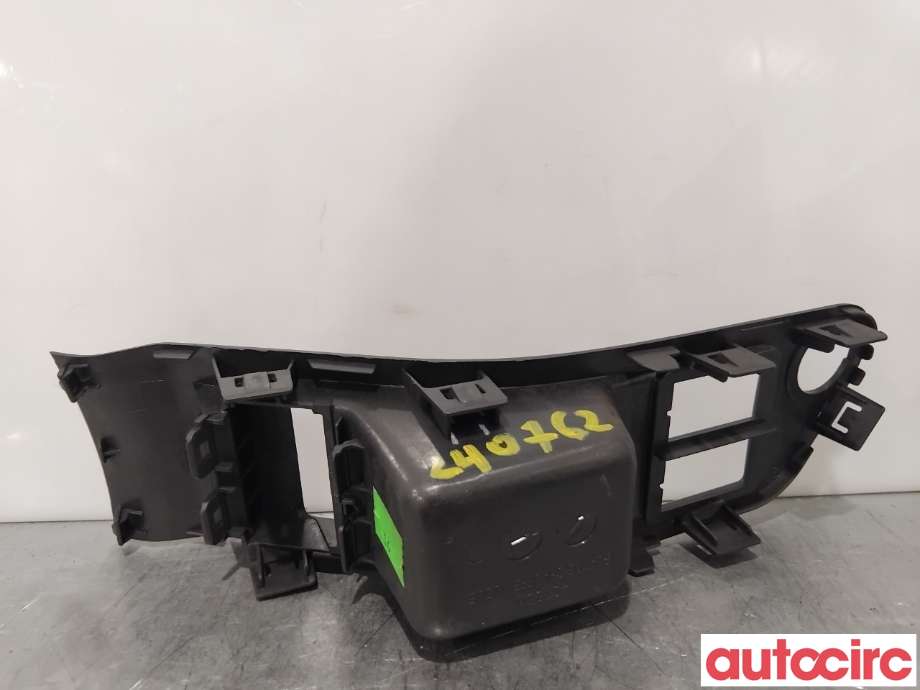 Innredning, Konsoll til Peugeot 308 2007-2011 (Type I, Fase 1) (PEUGEOT|7591F5||9683958777)