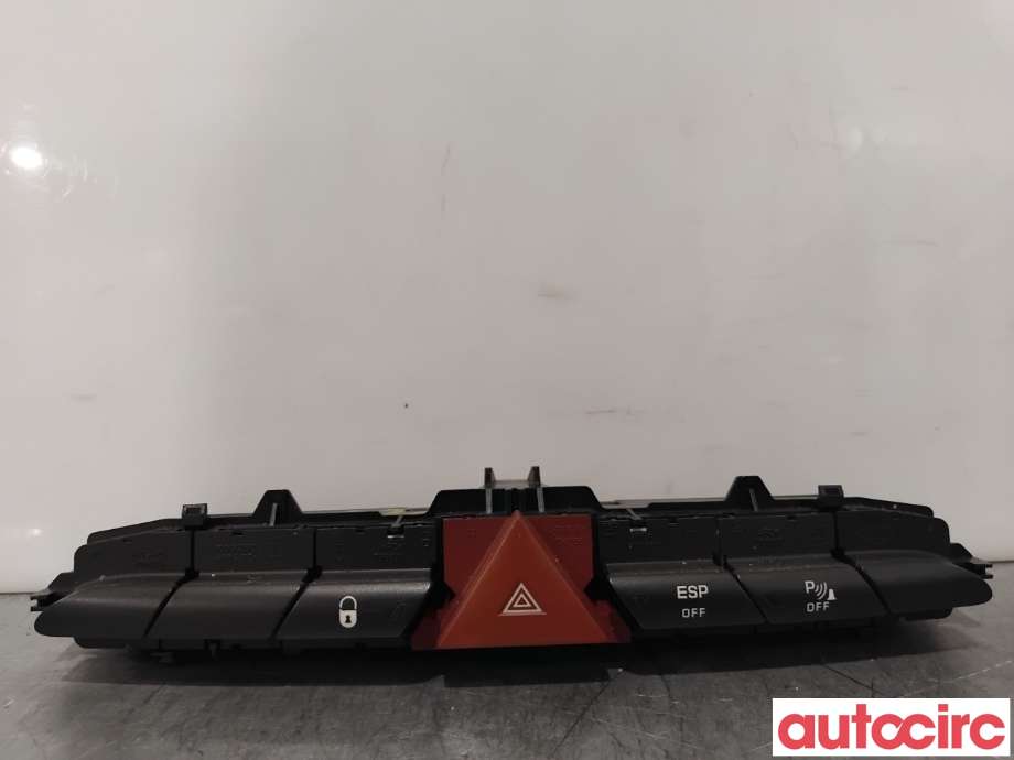 Bryter nødblink til Peugeot 308 2007-2011 (Type I, Fase 1) (PEUGEOT|649021||98060428XT)