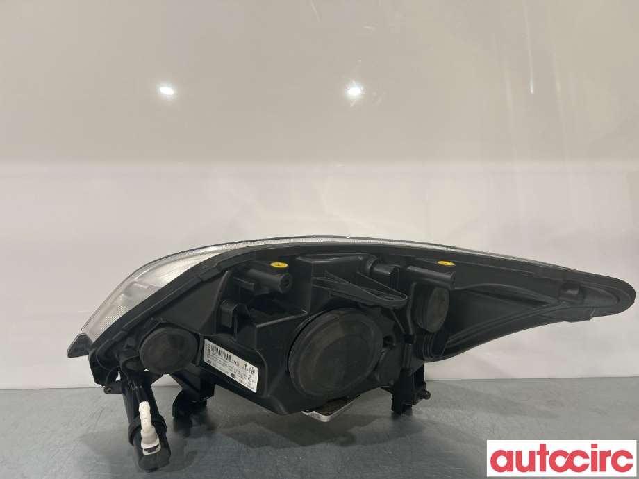 Frontlykt høyre halogen til Ford Kuga 2008-2012 (Type I)  (FORD|1590741)