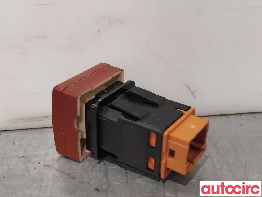 Bryter nødblink til Citroën Berlingo 2008-2015 (Type II, Fase 1)  (CITROEN|6990L2|)