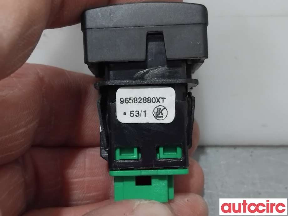 Bryter diverse til Citroën Berlingo 2008-2015 (Type II, Fase 1)  (CITROEN|6490E1||96582880XT)