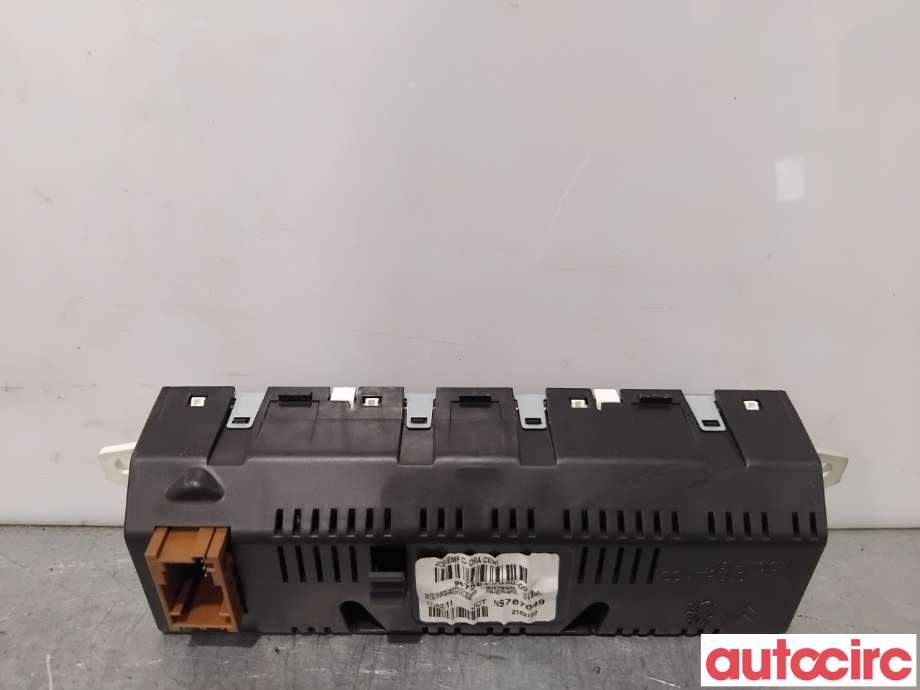 Multimedia display (MCU - Media Controller Unit) til Citroën Berlingo 2008-2015 (Type II, Fase 1)  (CITROEN|6593T8|9675859580|9821851780)