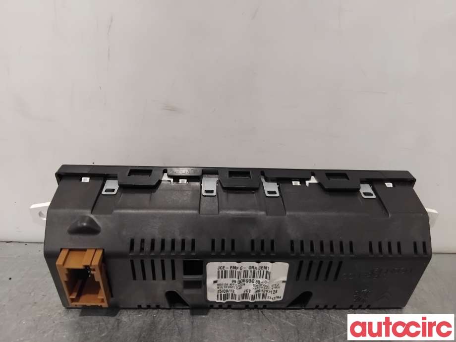 Multimedia display (MCU - Media Controller Unit) til Citroën DS3 2010-2019  (CITROEN|9678491880|9800693080|9821851780)