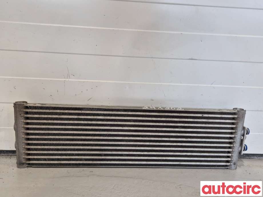 Oljekjøler til Mercedes Vito 2014-->> (W447) (W447) (MERCEDES|A4475000001|)