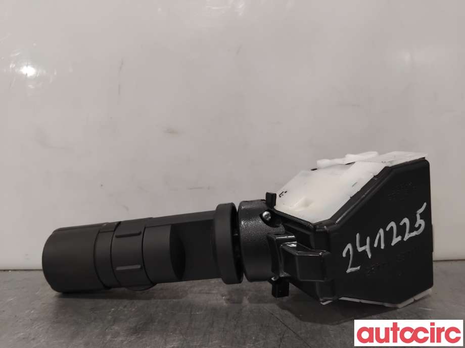Bryter blink til Nissan Qashqai 2010-2014 (Type I, Fase 2)  (NISSAN|25540JD03A|)