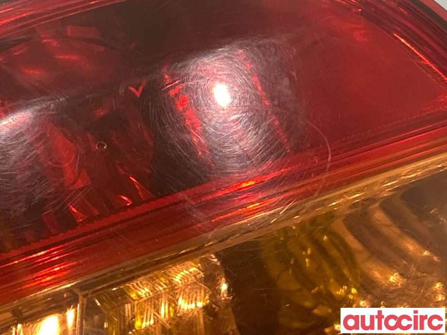 Baklykt venstre til Suzuki SX4 2009-2013 (Type I, Fase 2)  (SUZUKI|35670-79J00)