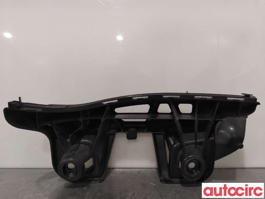 Diverse deler til Mercedes CLA 2013-2019 (C117) (C117) (MERCEDES|A1178850865|)