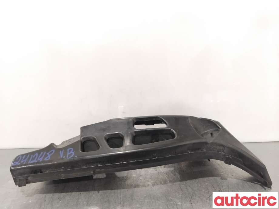 Diverse deler til Mercedes CLA 2013-2019 (C117) (C117) (MERCEDES|A1178850765|)