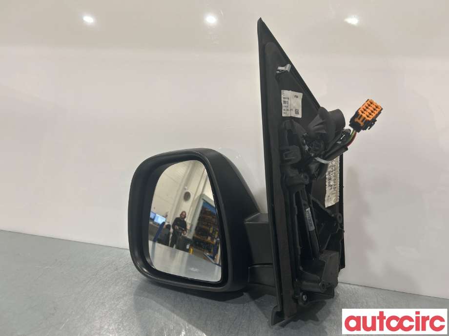 Speil venstre til Peugeot Expert 2016-->> (Type III) (PEUGEOT|98155884XT)