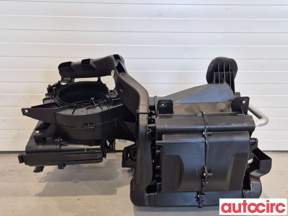 Diverse deler til Ford Transit Custom, 2013-2023 (Type I)  (FORD|2223134)